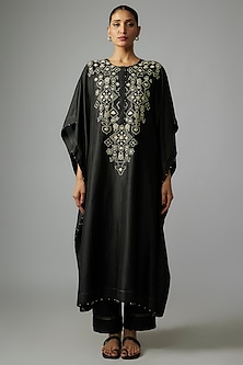 product-color-Black