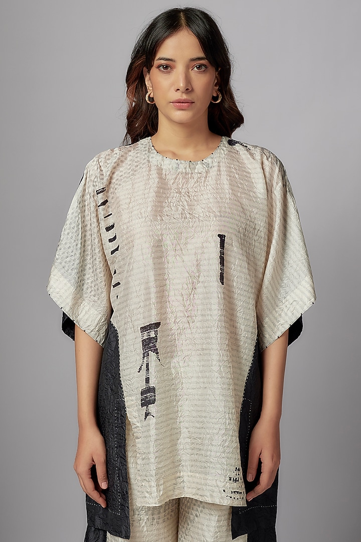 White Mulberry Silk Moroccan Printed Co-Ord Set by Divyam Mehta at Pernia's Pop Up Shop
