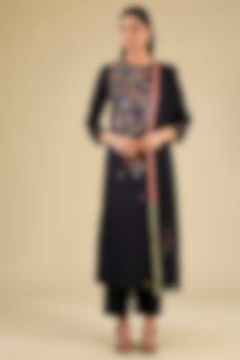 Coal Black Mulberry Silk Hand Embroidered Kurta Set by Divyam Mehta at Pernia's Pop Up Shop