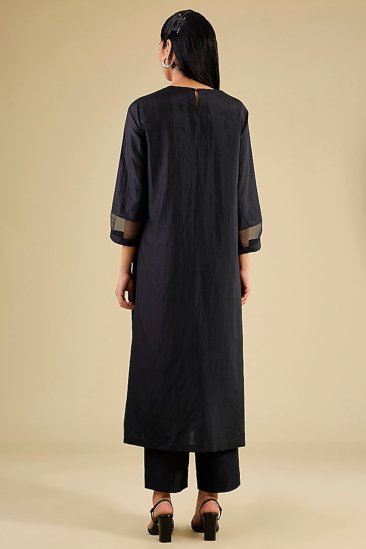 Coal Black Mulberry Silk Hand Embroidered Kurta Set by Divyam Mehta at Pernia's Pop Up Shop