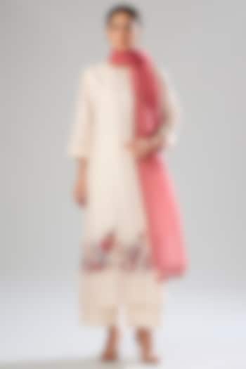 Beige Mulberry Silk Hand Embroidered Kurta Set by Divyam Mehta at Pernia's Pop Up Shop