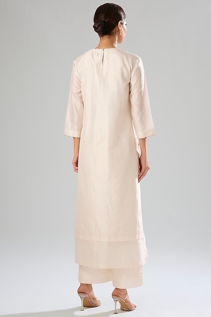 Beige Mulberry Silk Hand Embroidered Kurta Set by Divyam Mehta at Pernia's Pop Up Shop