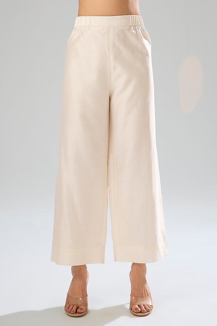 Beige Mulberry Silk Hand Embroidered Kurta Set by Divyam Mehta at Pernia's Pop Up Shop
