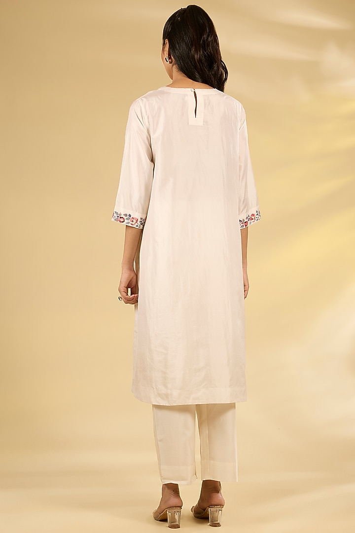 Beige Mulberry Silk Hand Embroidered Kurta Set by Divyam Mehta at Pernia's Pop Up Shop