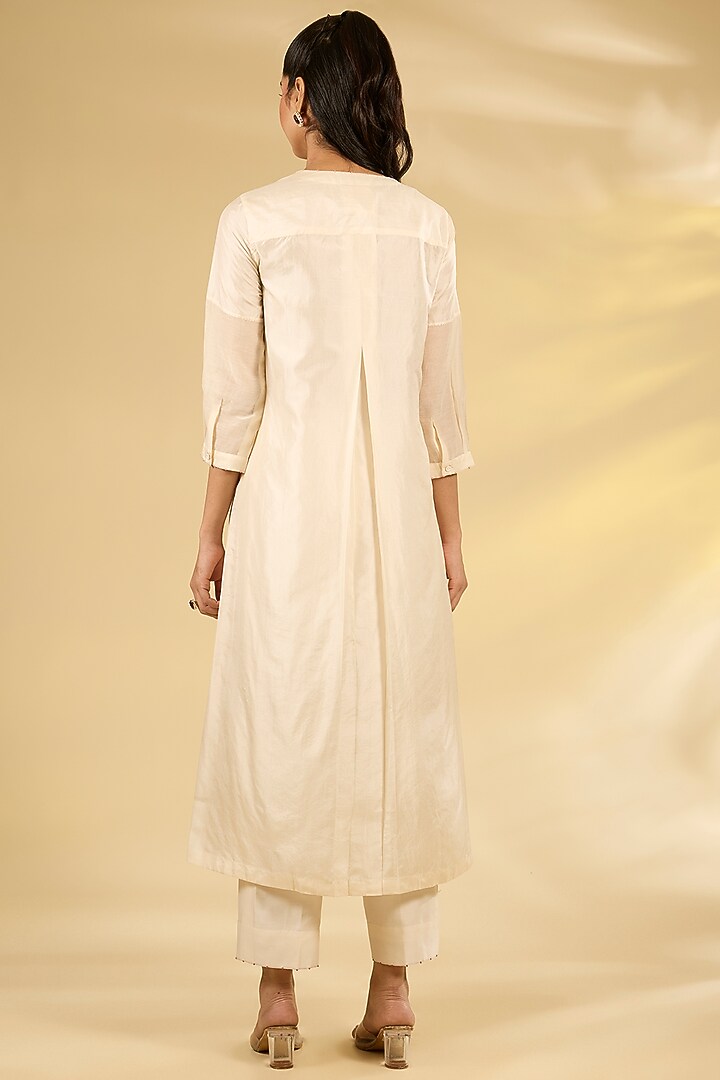 Beige Mulberry Silk Hand Embroidered Kurta Set by Divyam Mehta at Pernia's Pop Up Shop