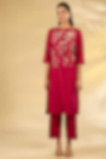 Poppy Red Mulberry Silk Hand Embroidered Kurta Set by Divyam Mehta at Pernia's Pop Up Shop