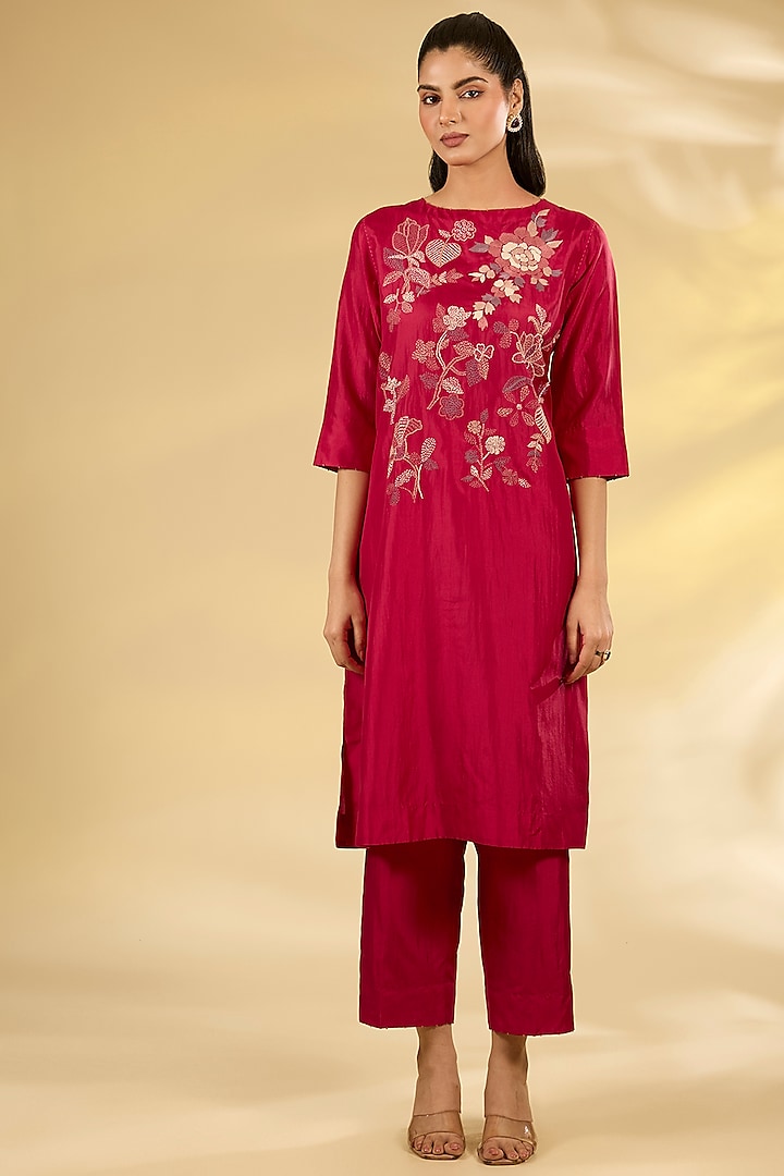 Poppy Red Mulberry Silk Hand Embroidered Kurta Set by Divyam Mehta at Pernia's Pop Up Shop