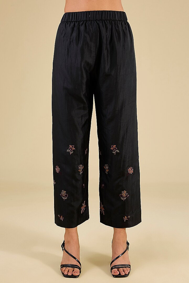 Coal Black Mulberry Silk Hand Embroidered Kurta Set by Divyam Mehta at Pernia's Pop Up Shop