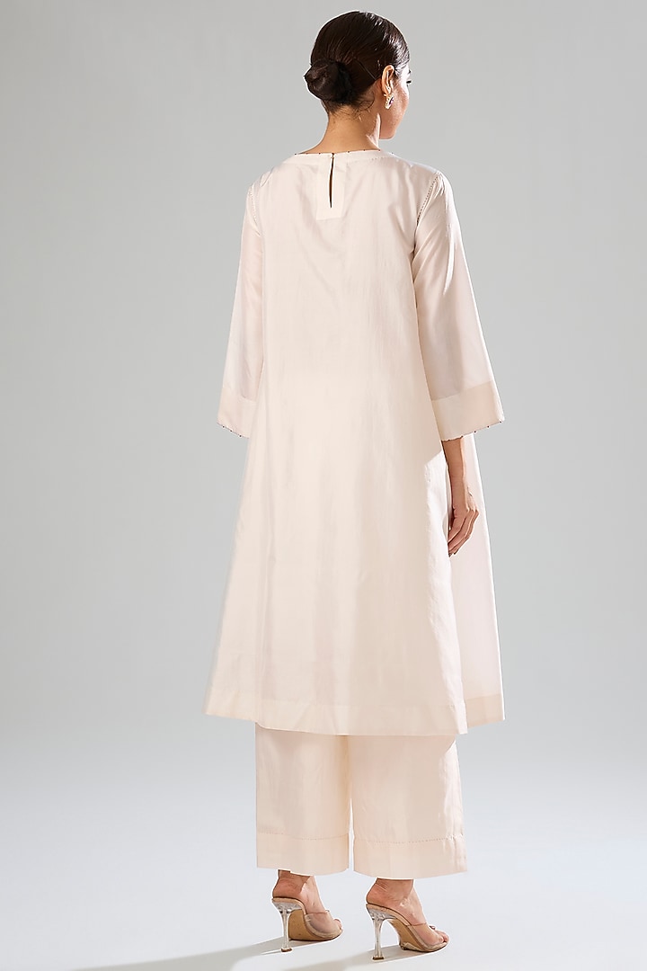 Beige Mulberry Silk Hand Embroidered Kurta Set by Divyam Mehta at Pernia's Pop Up Shop