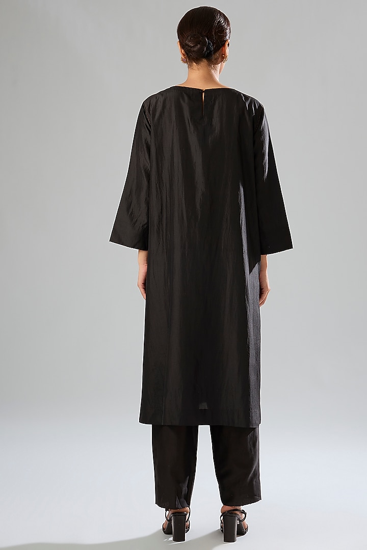 Coal Black Mulberry Silk Hand Embroidered Kurta Set by Divyam Mehta at Pernia's Pop Up Shop