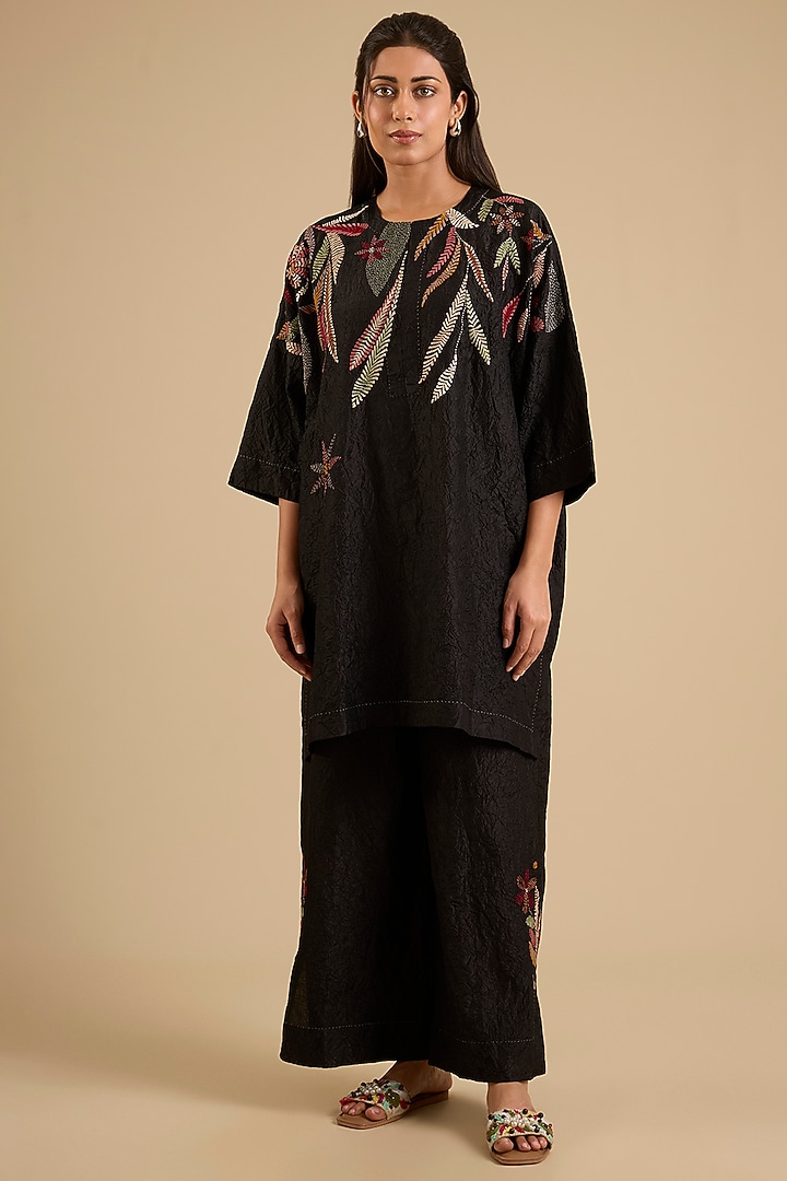 Black Mulberry Silk Hand Embroidered Tunic Set by Divyam Mehta at Pernia's Pop Up Shop