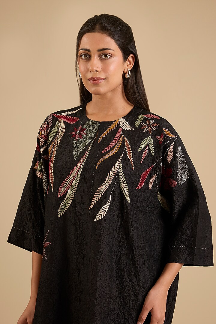Black Mulberry Silk Hand Embroidered Tunic Set by Divyam Mehta at Pernia's Pop Up Shop