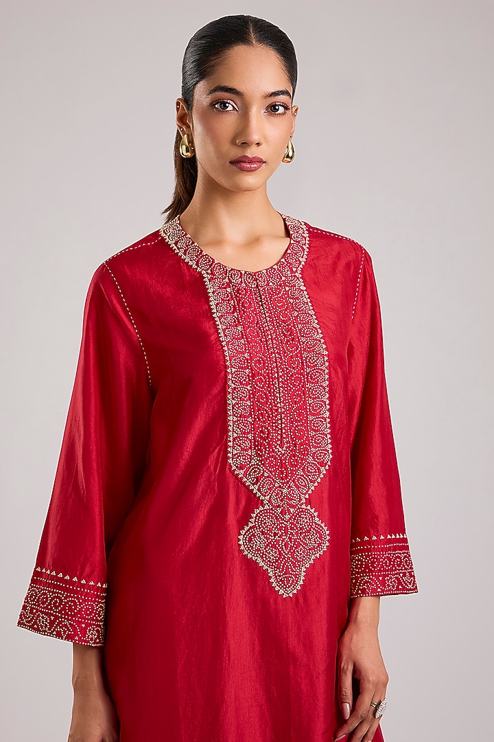 Red Mulberry Silk French Knot Embroidered Long Tunic Set by Divyam Mehta at Pernia's Pop Up Shop
