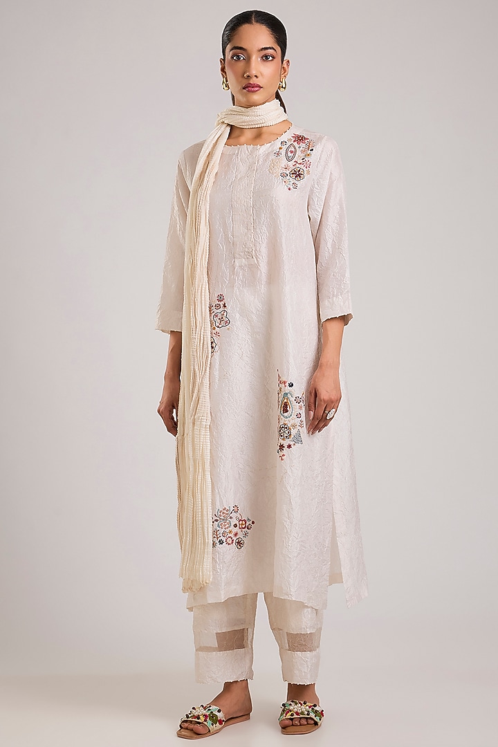 Ivory Mulberry Silk Kantha Embroidered Kurta Set by Divyam Mehta at Pernia's Pop Up Shop