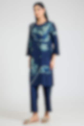 Blue Mulberry Silk Floral Shibori Printed Tunic Set by Divyam Mehta at Pernia's Pop Up Shop