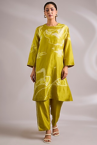 Yellow Mulberry Silk Shibori Printed Tunic Set by Divyam Mehta