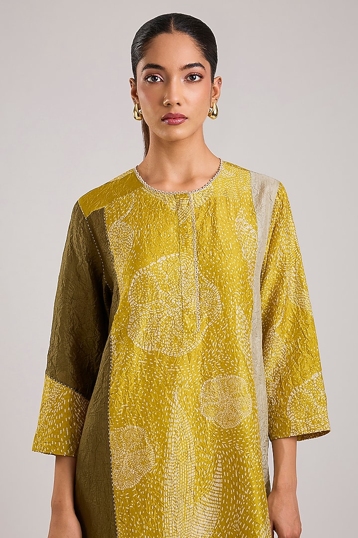 Yellow Mulberry Silk Floral Kantha Printed Kurta Set by Divyam Mehta at Pernia's Pop Up Shop