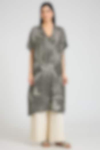 Green Dupion Silk Floral Kantha Printed Kurta Set by Divyam Mehta at Pernia's Pop Up Shop