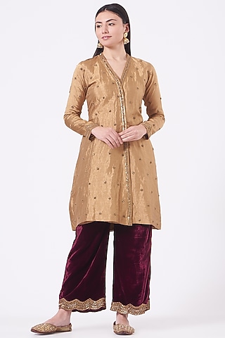 Gold Embroidered Handwoven Kurta Set by Dipti Chhabra