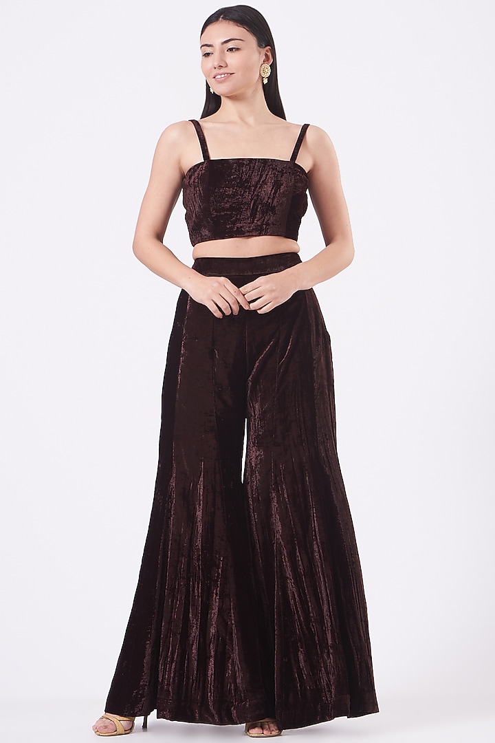 Dark Brown Embroidered Kaftan Set by Dipti Chhabra at Pernia's Pop Up Shop