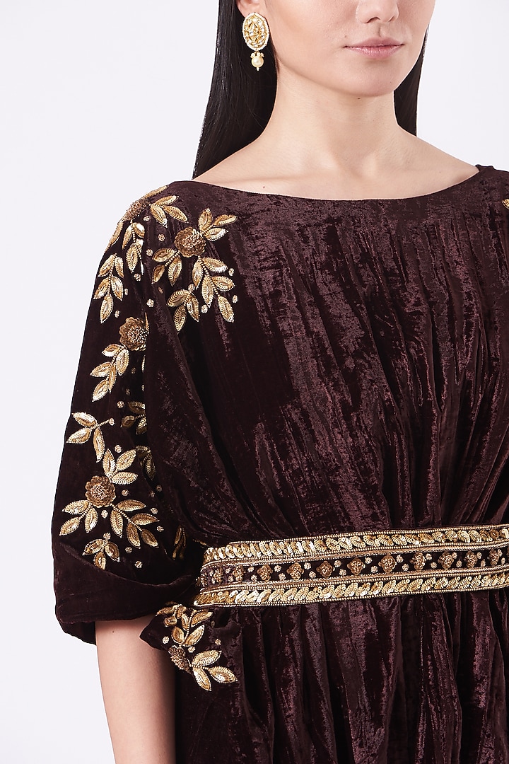 Dark Brown Embroidered Kaftan Set by Dipti Chhabra at Pernia's Pop Up Shop