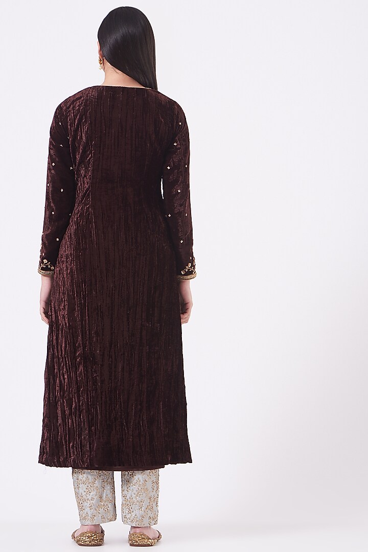 Dark Brown Embroidered Kurta Set by Dipti Chhabra at Pernia's Pop Up Shop