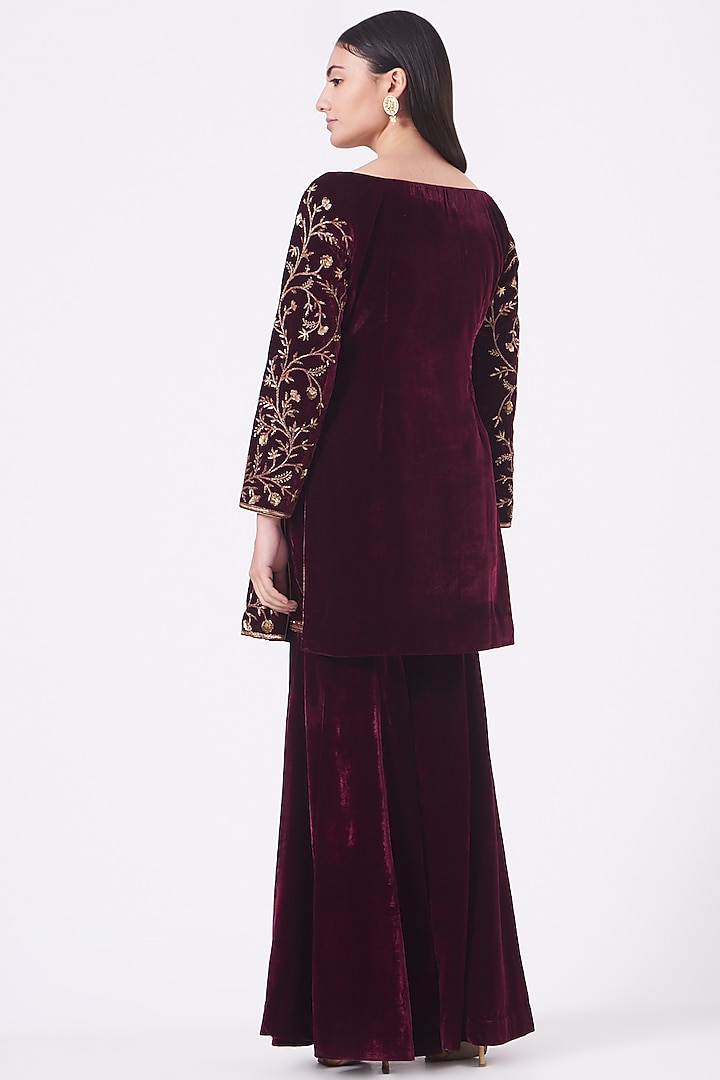 Wine Wedding Sharara Set In Silk Velvet by Dipti Chhabra at Pernia's Pop Up Shop