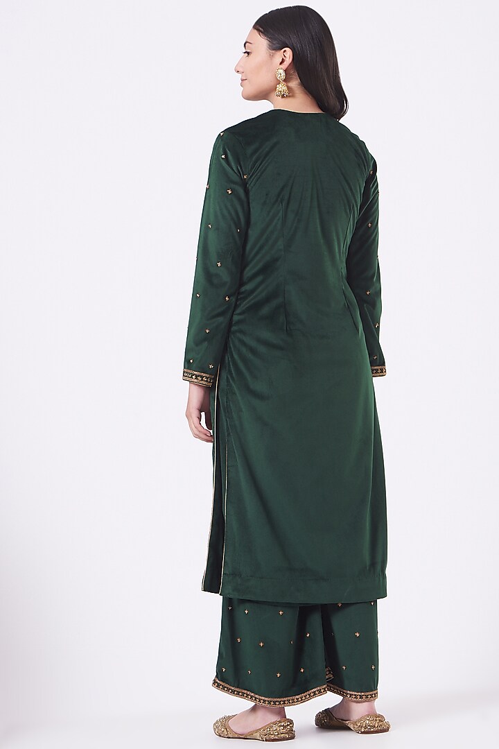 Bottle Green Embroidered Long Kurta Set by Dipti Chhabra at Pernia's Pop Up Shop