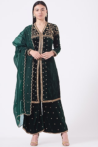 Bottle Green Swed Velvet Long Kurta Set by Dipti Chhabra