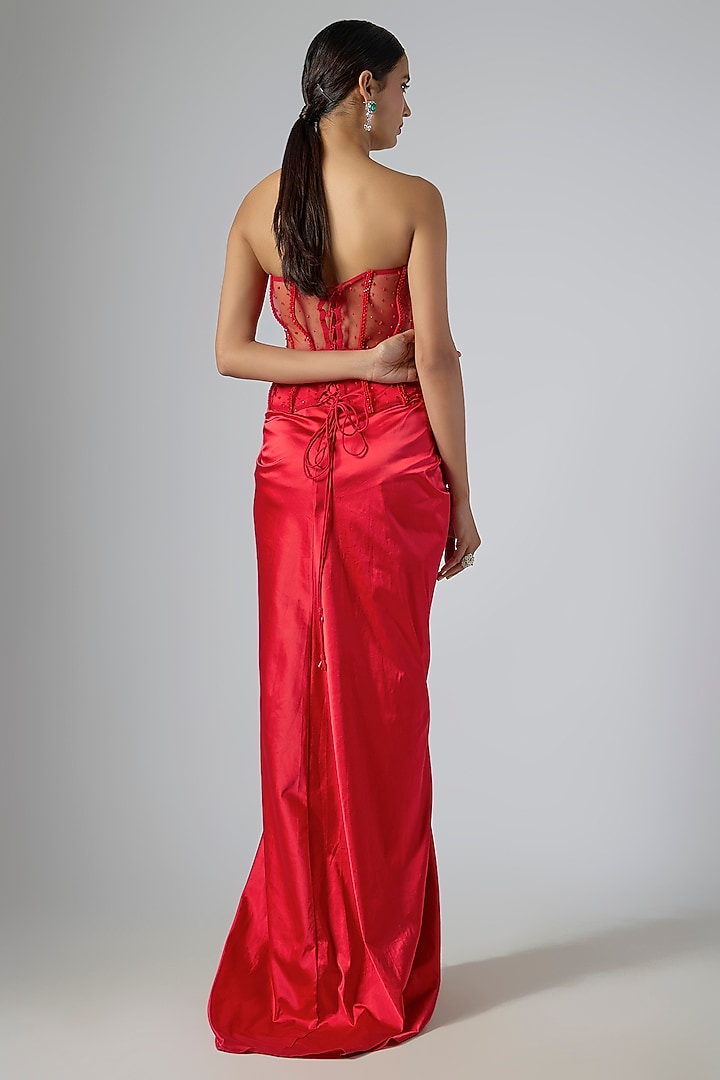 Red Stretch Satin Draped Skirt Reception Saree Set by Disha Patil at Pernia's Pop Up Shop
