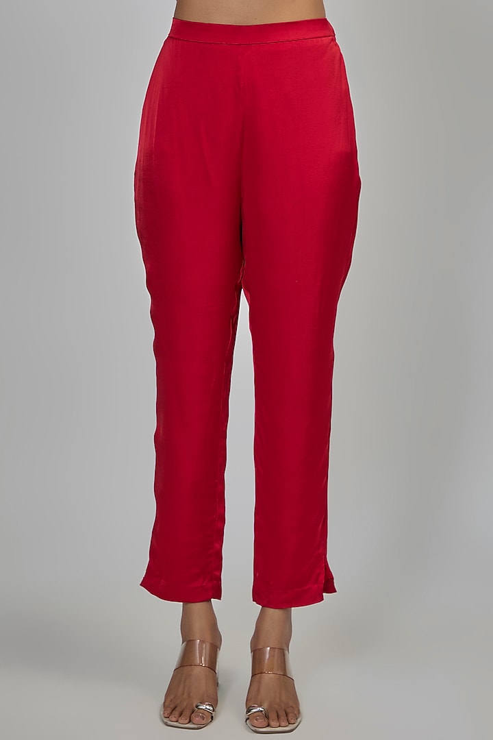 Red Dupion Kaftan Set by Disha Patil at Pernia's Pop Up Shop