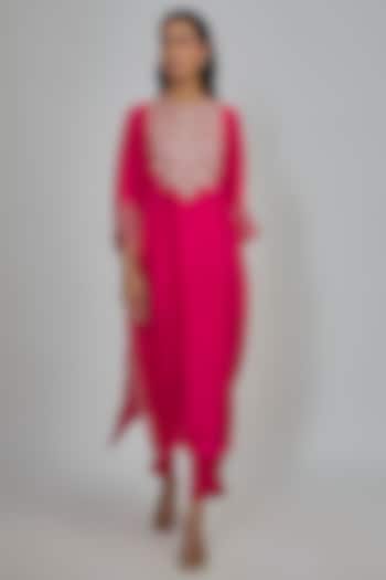 Cherry Red Dupion Kaftan Set by Disha Patil at Pernia's Pop Up Shop