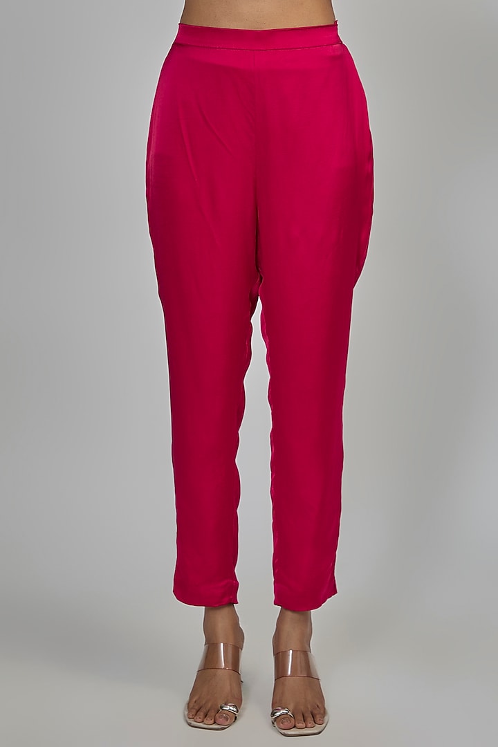 Cherry Red Dupion Kaftan Set by Disha Patil at Pernia's Pop Up Shop