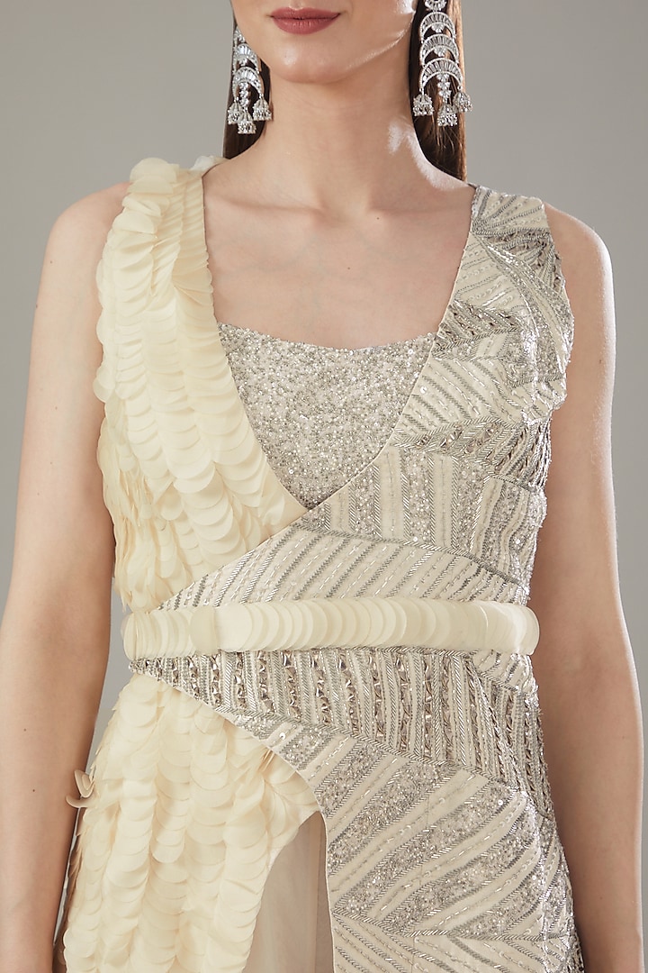 White Raw Silk Embellished Jacket Set by Disha Patil at Pernia's Pop Up Shop
