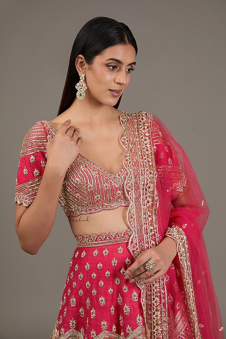 Red Raw Silk Hand Embellished Bridal Lehenga Set by Disha Patil at Pernia's Pop Up Shop
