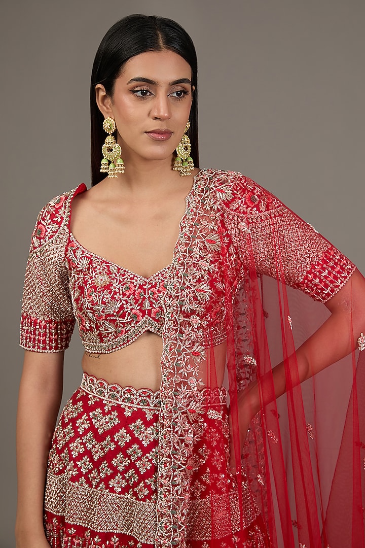 Red Raw Silk Hand Embellished Bridal Lehenga Set by Disha Patil at Pernia's Pop Up Shop