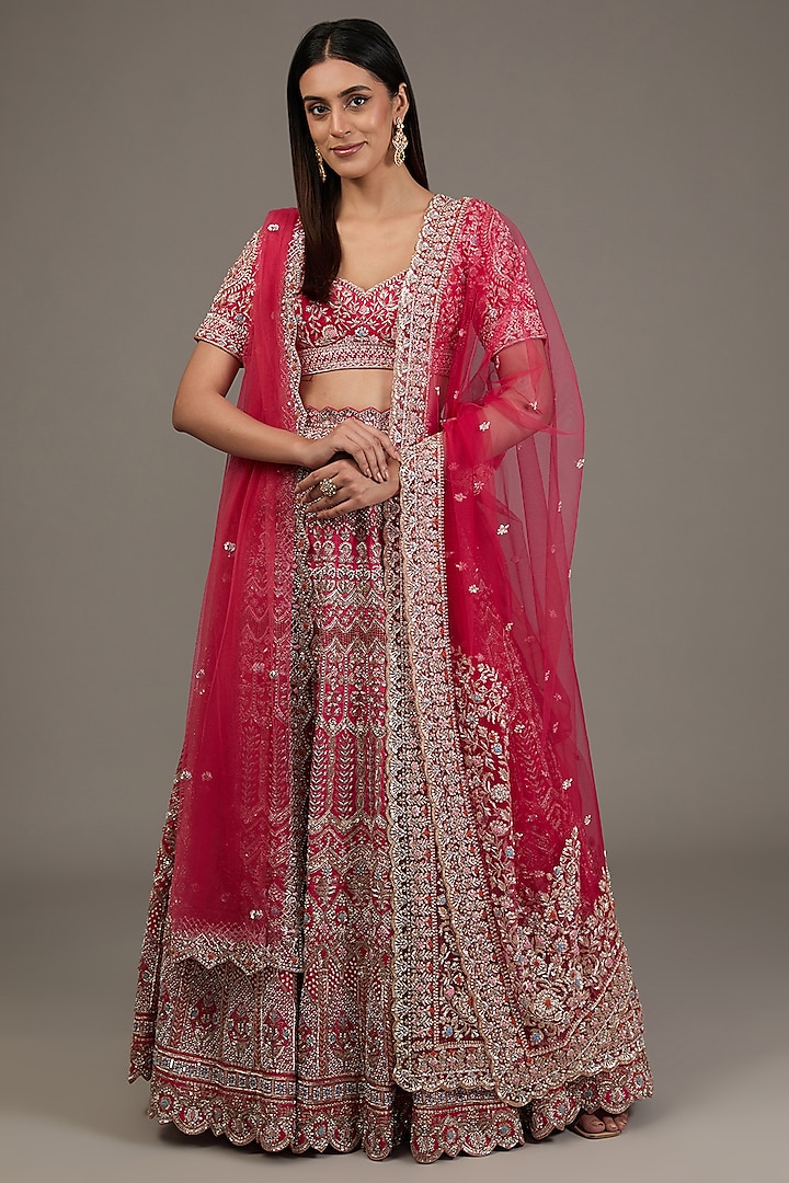 Red Raw Silk Hand Embellished Bridal Lehenga Set by Disha Patil at Pernia's Pop Up Shop