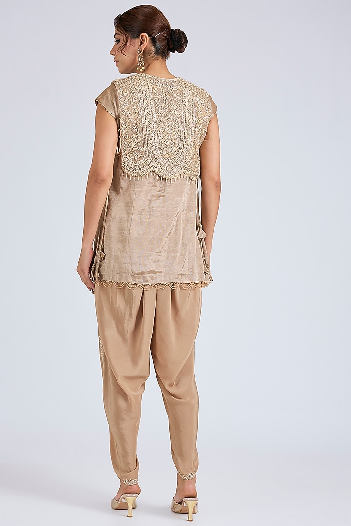 Golden Tissue Short Kurta Set by Disha Patil at Pernia's Pop Up Shop