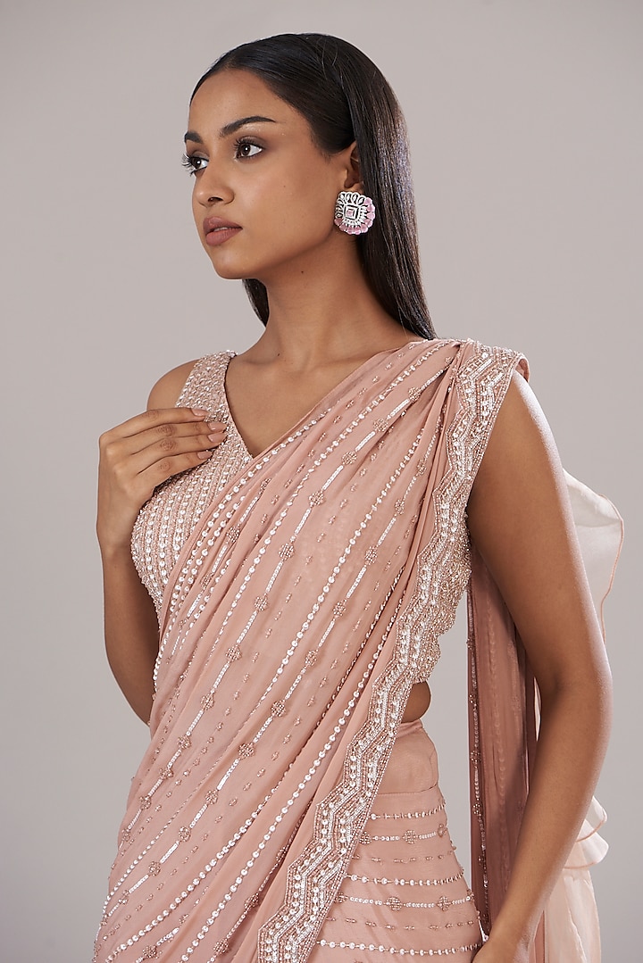 Rose Gold Organza & Lurex Draped Wedding Saree Set by Disha Patil at Pernia's Pop Up Shop