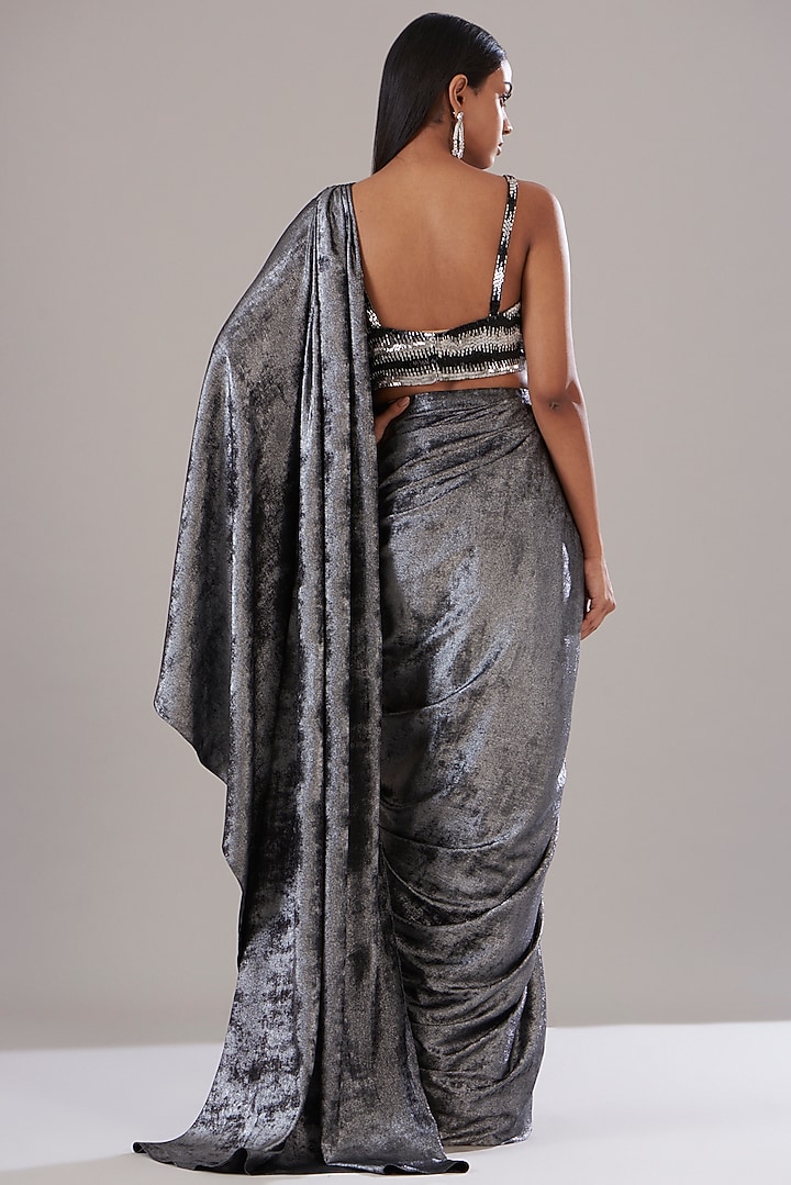 Black Shimmer Draped Wedding Saree Set by Disha Patil at Pernia's Pop Up Shop
