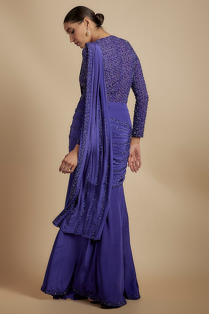 Pixie Powder Crepe Fish-Cut Draped Wedding Saree Set by Disha Patil at Pernia's Pop Up Shop
