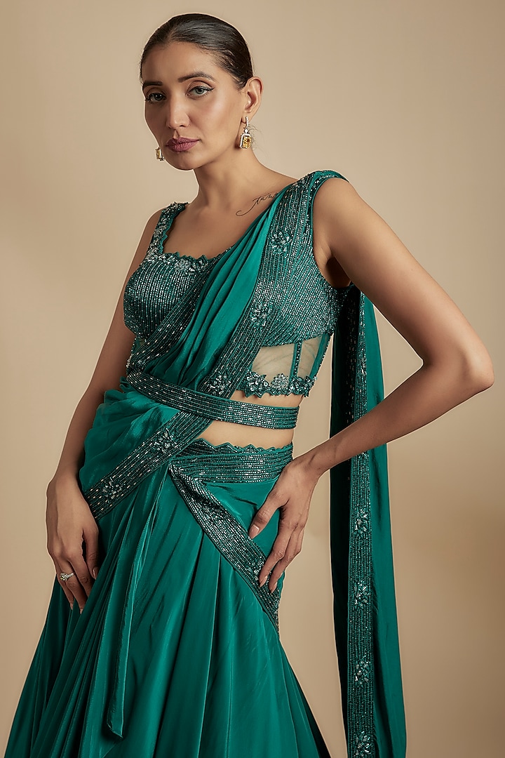 Emerald Green Crepe Draped Skirt Set by Disha Patil at Pernia's Pop Up Shop