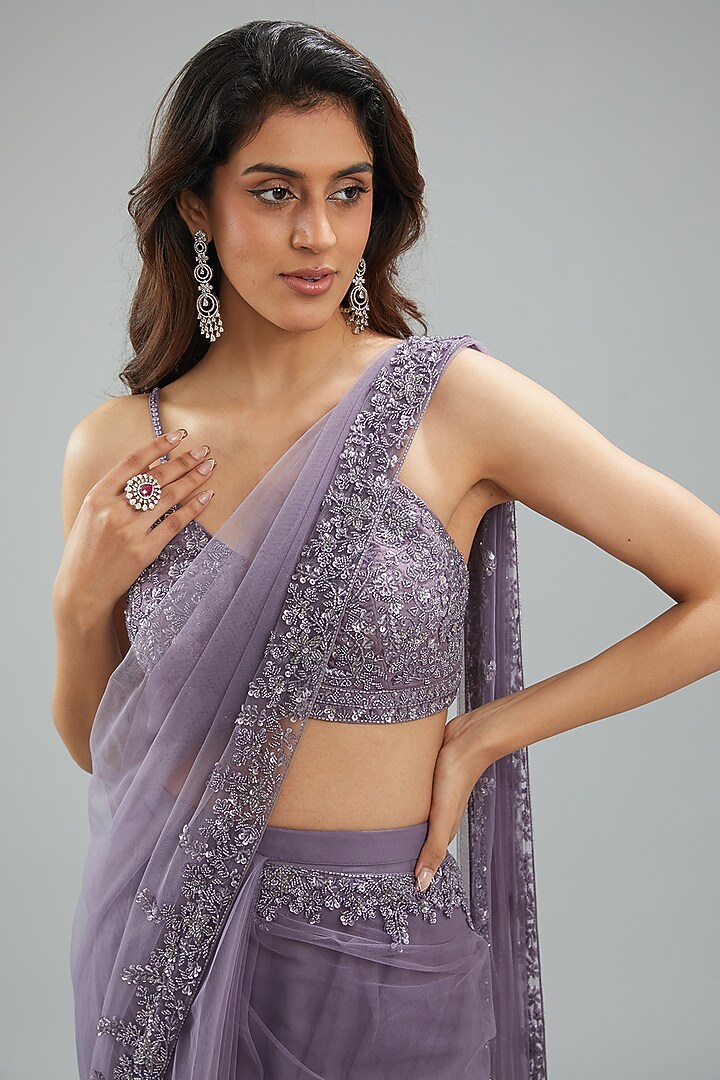 Grey Net Hand Embroidered Draped Skirt Reception Saree Set by Disha Patil at Pernia's Pop Up Shop