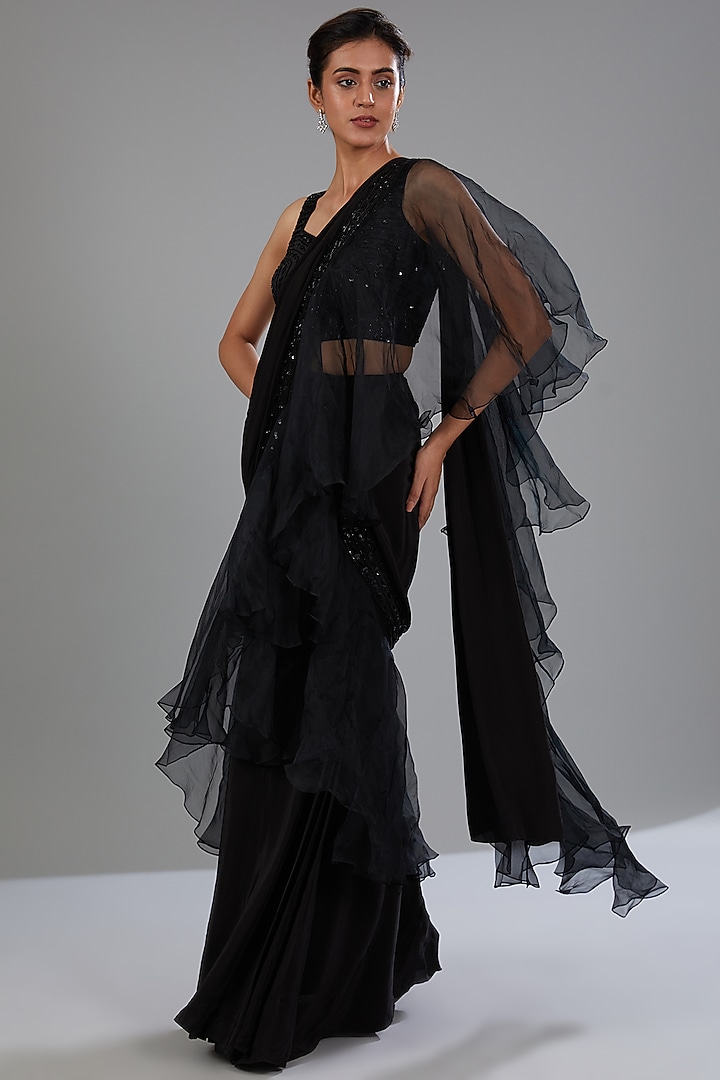 Black Crepe & Organza Draped Ruffled Wedding Saree Set by Disha Patil at Pernia's Pop Up Shop