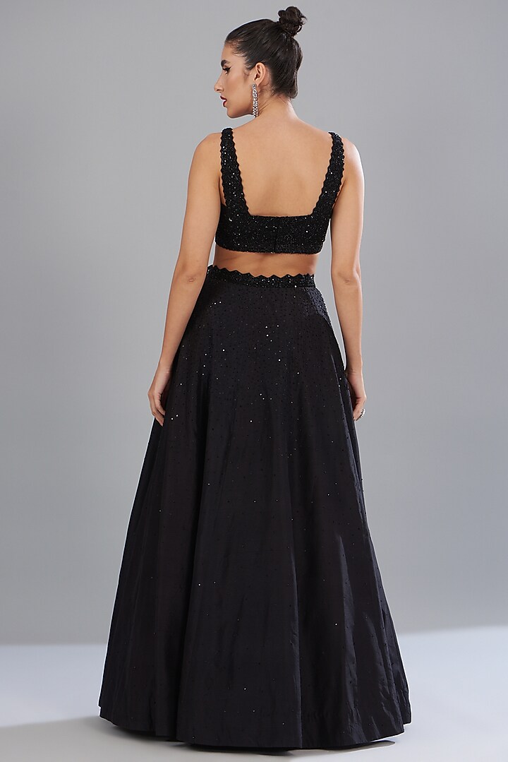 Black Dupion Embellished Wedding Lehenga Set by Disha Patil at Pernia's Pop Up Shop