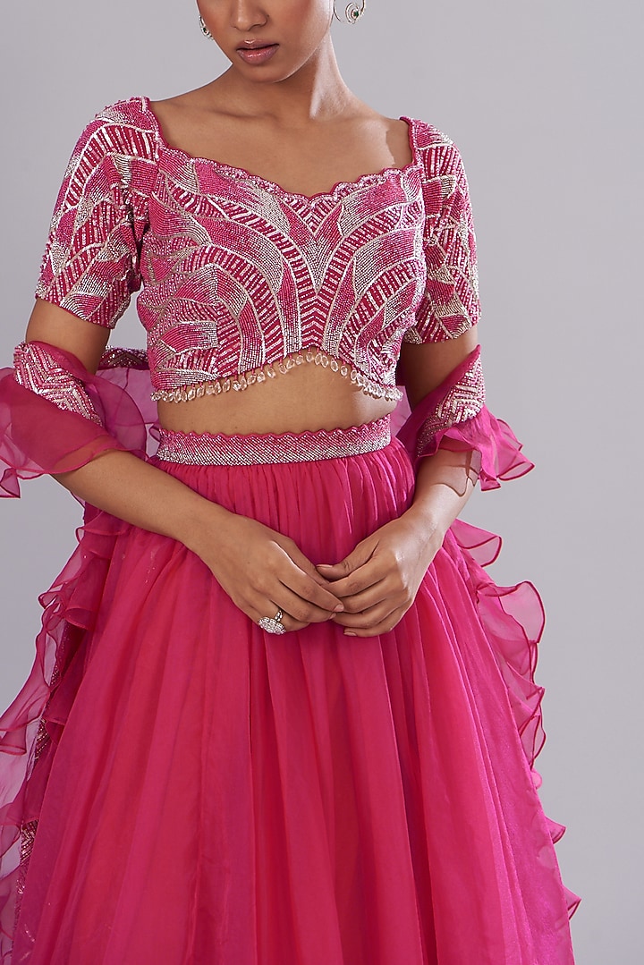 Cherry Red Organza Embroidered Wedding Lehenga Set by Disha Patil at Pernia's Pop Up Shop
