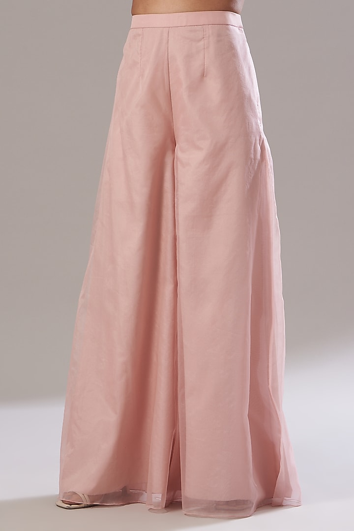 Powder Pink Dupion Silk Cape Set by Disha Patil at Pernia's Pop Up Shop