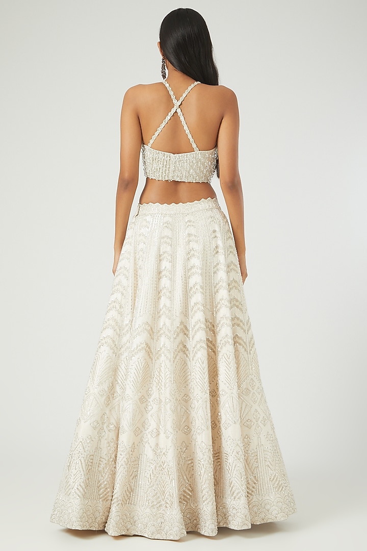 White Embroidered Bridal Lehenga Set by Disha Patil at Pernia's Pop Up Shop