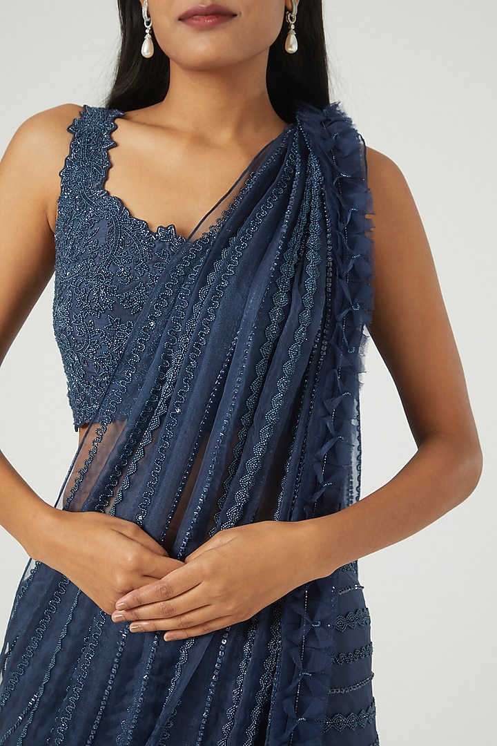 Midnight Blue Embroidered Wedding Saree Set by Disha Patil at Pernia's Pop Up Shop