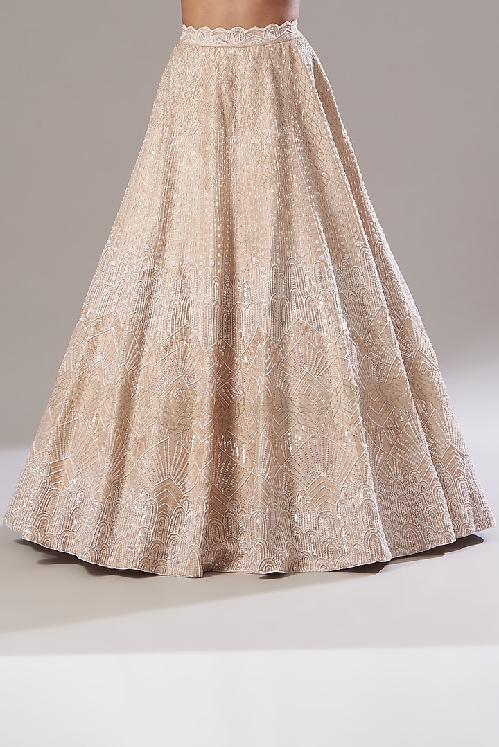 Peach Embroidered Bridal Lehenga Set by Disha Patil at Pernia's Pop Up Shop